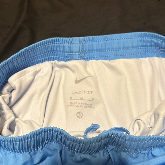 Nike kids size M blue athletic shorts - Picture 3 of 3